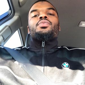 Meet your Posher, Russell